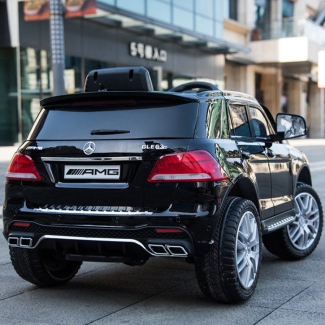 Акумулаторен джип Mercedes Benz GLE63