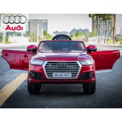Акумулаторен джип Audi Q7