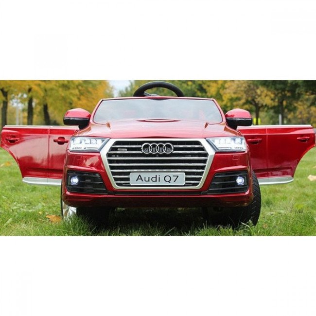 Акумулаторен джип Audi Q7 Акумулаторен джип Audi Q7