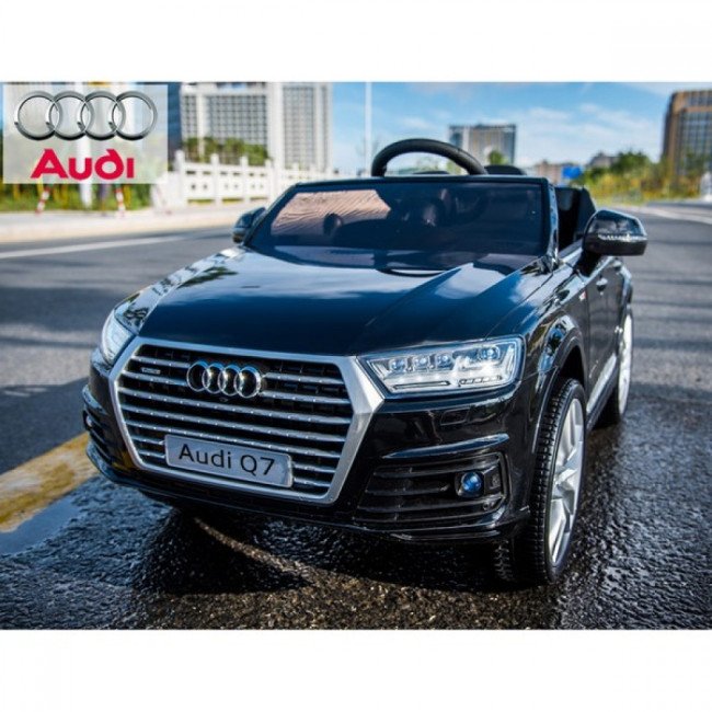 Акумулаторен джип Audi Q7 Акумулаторен джип Audi Q7