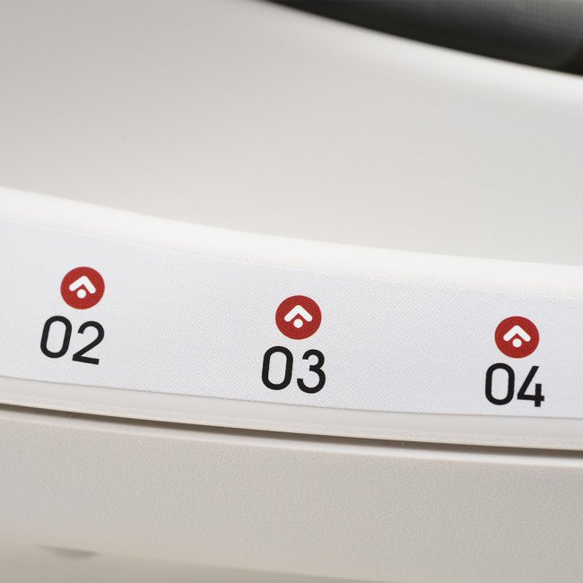 Стол за кола Commodore I-Size с Isofix система 360° черен Стол за кола Commodore I-Size с Isofix система 360° черен