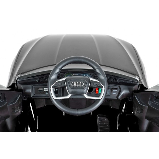 Акумулаторен джип Audi Sportback черен металик Акумулаторен джип Audi Sportback черен металик